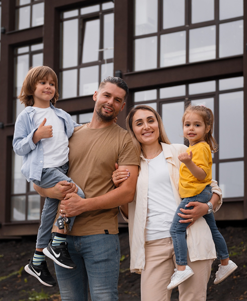 happy family in front of modern home with aluminum windows, trust image for Chuanggao Windows residential customers